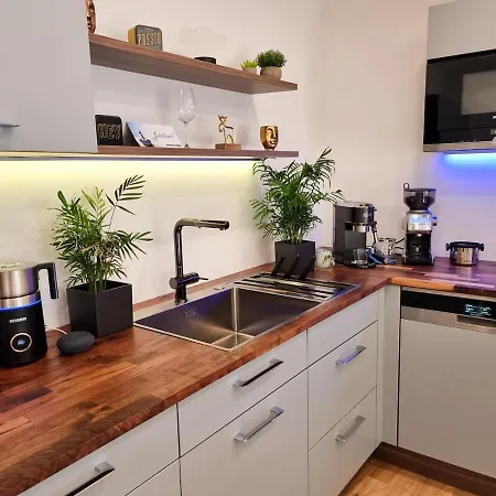 Modernes Mit Kamin Und Charme