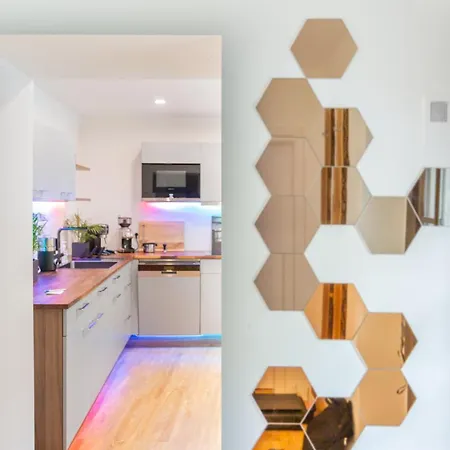 Modernes Mit Kamin Und Charme Tatil Evi